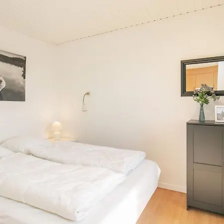 10 Person Holiday In Thisted